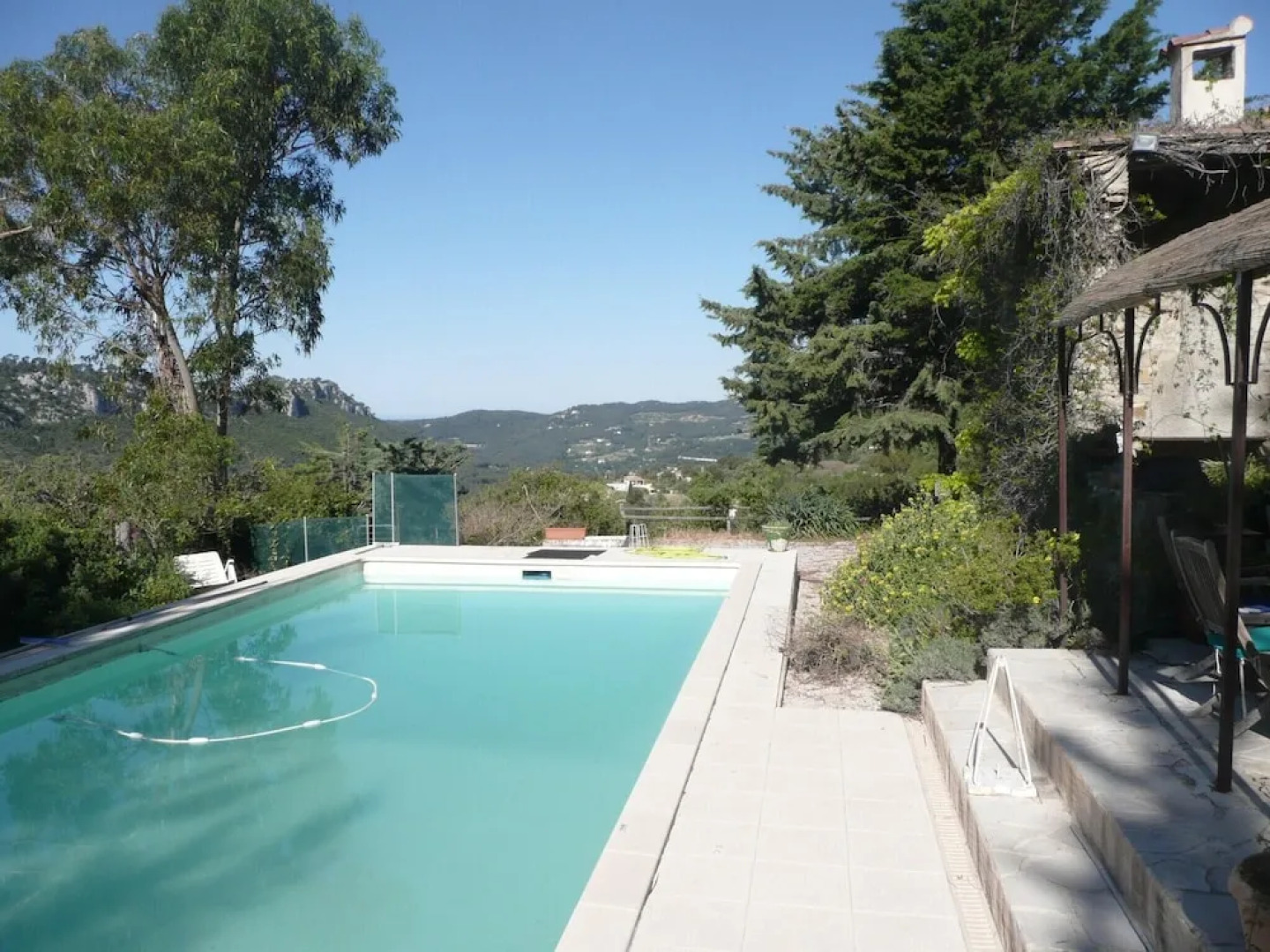 House With 4 Bedrooms in Évenos, With Wonderful Mountain View, Private