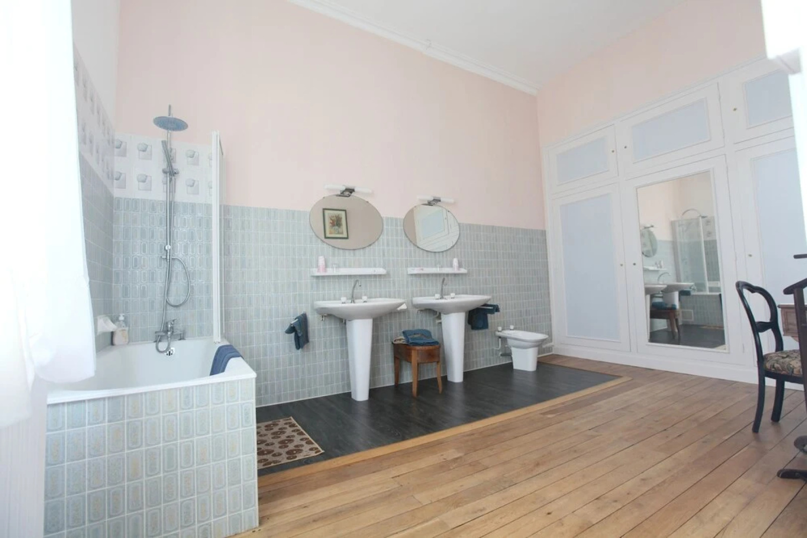 Château Des Chevaliers De Londigny