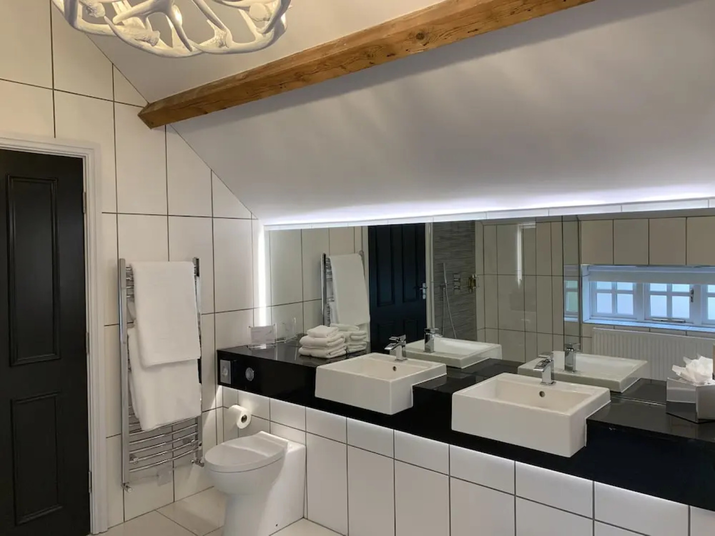 The Wheatsheaf Hotel Sandbach