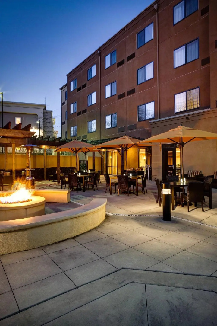 Courtyard by Marriott Atlanta Airport West