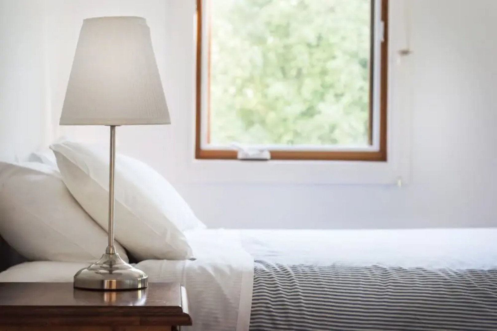 Johanna NEW MODERN HOUSE