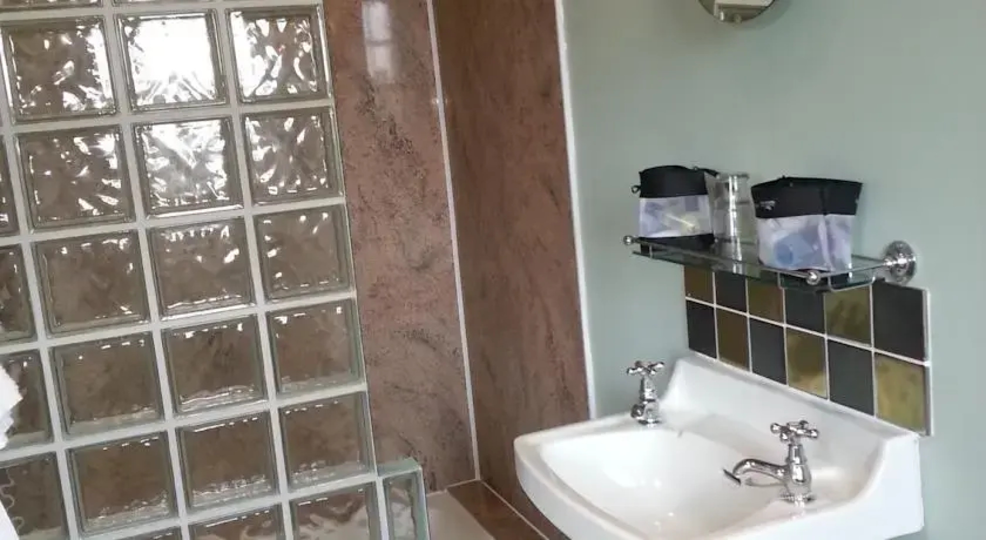 Dunston Pillar Farm B&B