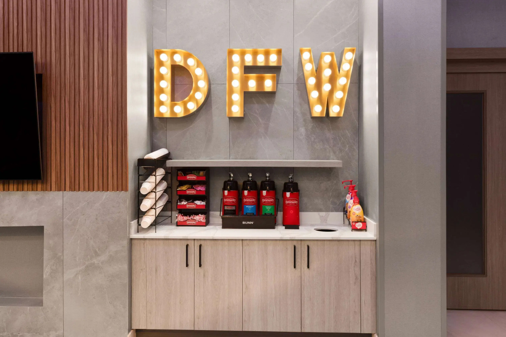 Hawthorn Extended Stay by Wyndham DeSoto