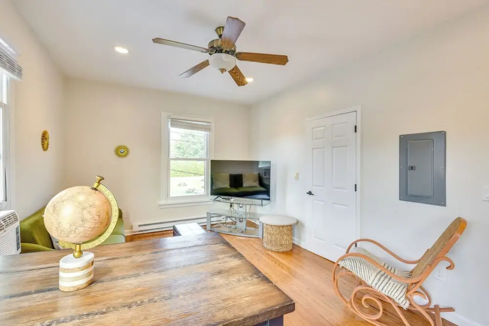 3 Mi to Lake Michigan: Pet-friendly Apt in Sawyer