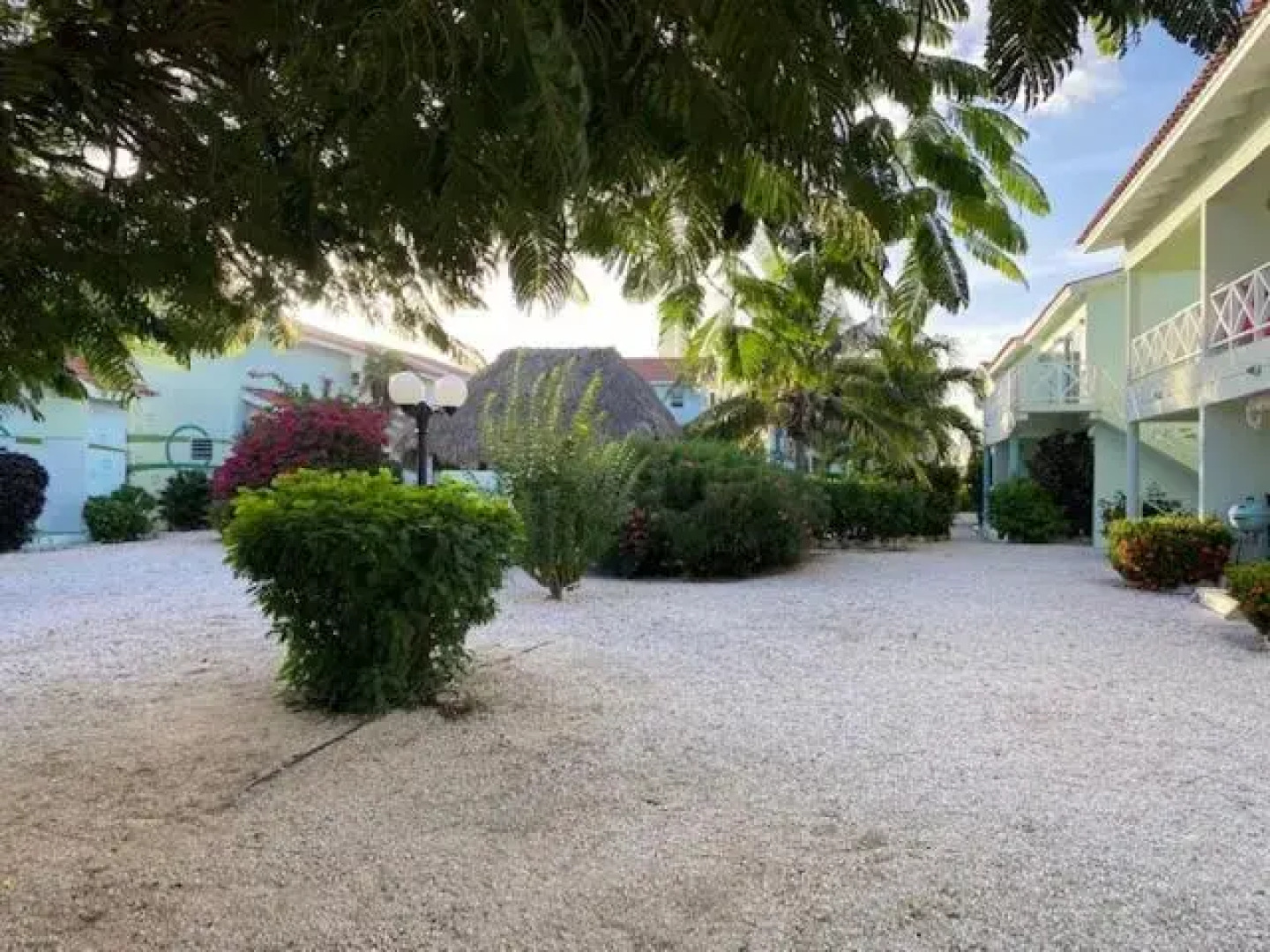 Blue Lagoon Apartment