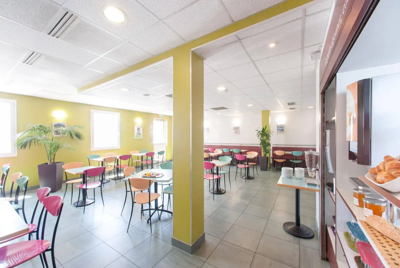 B&B HOTEL Lyon Vénissieux
