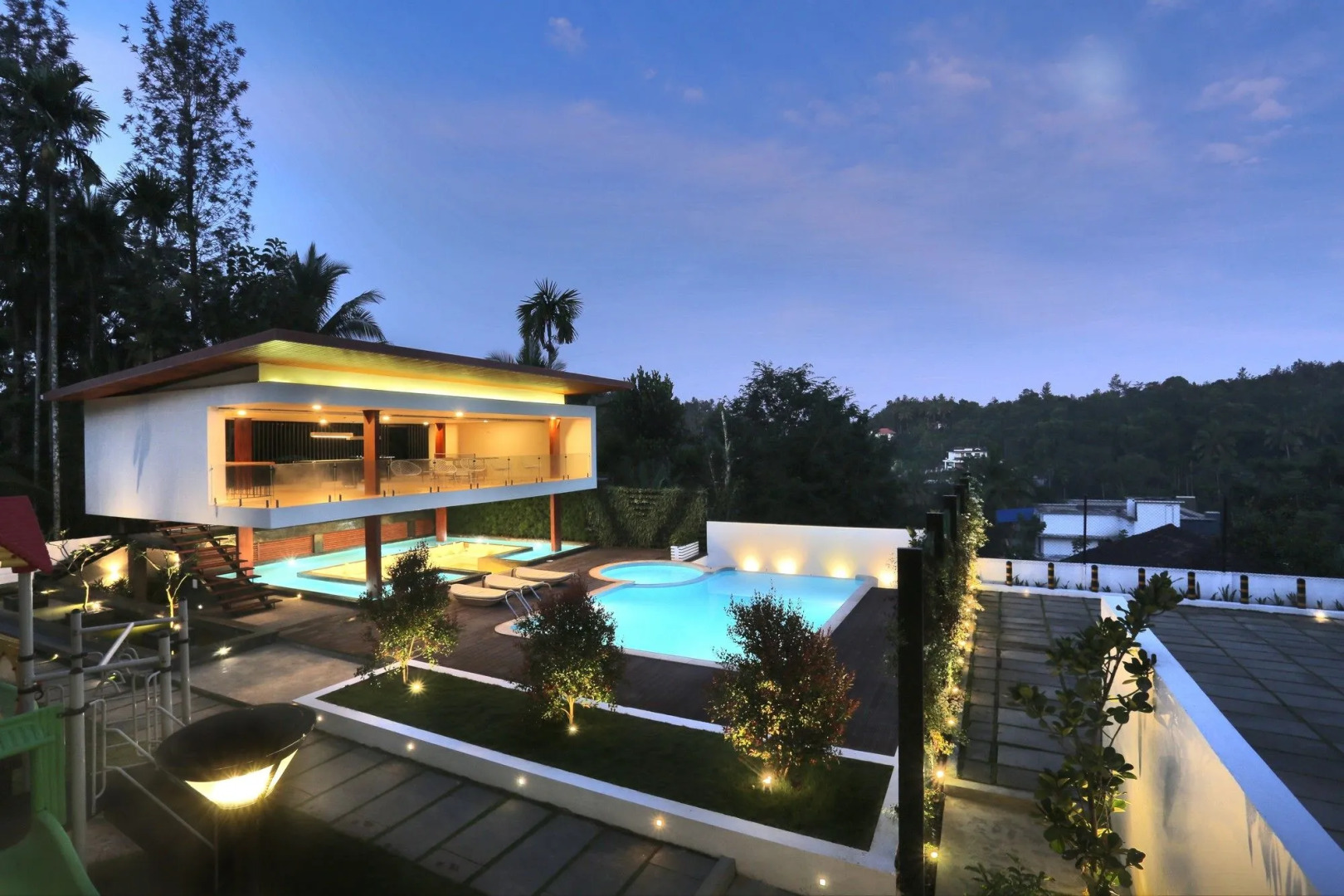 Le Villagio Resort & Domes