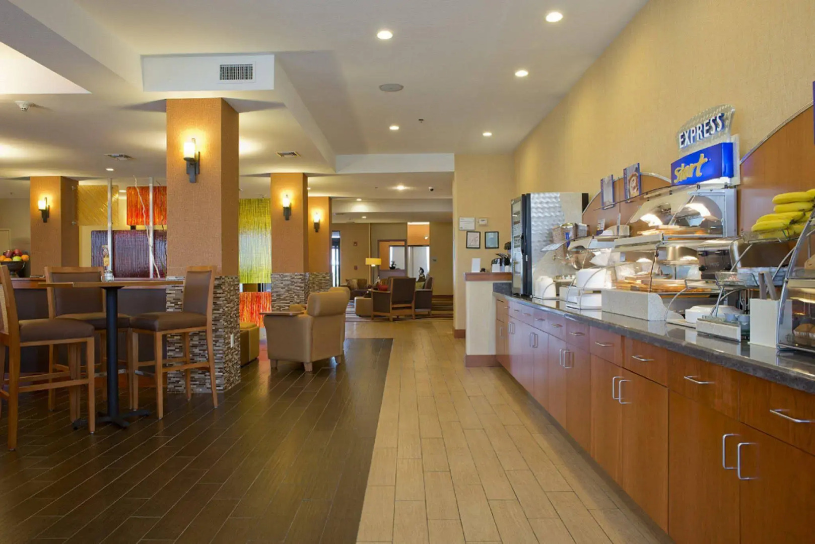 Holiday Inn Express Hotel & Suites Prattville South by IHG