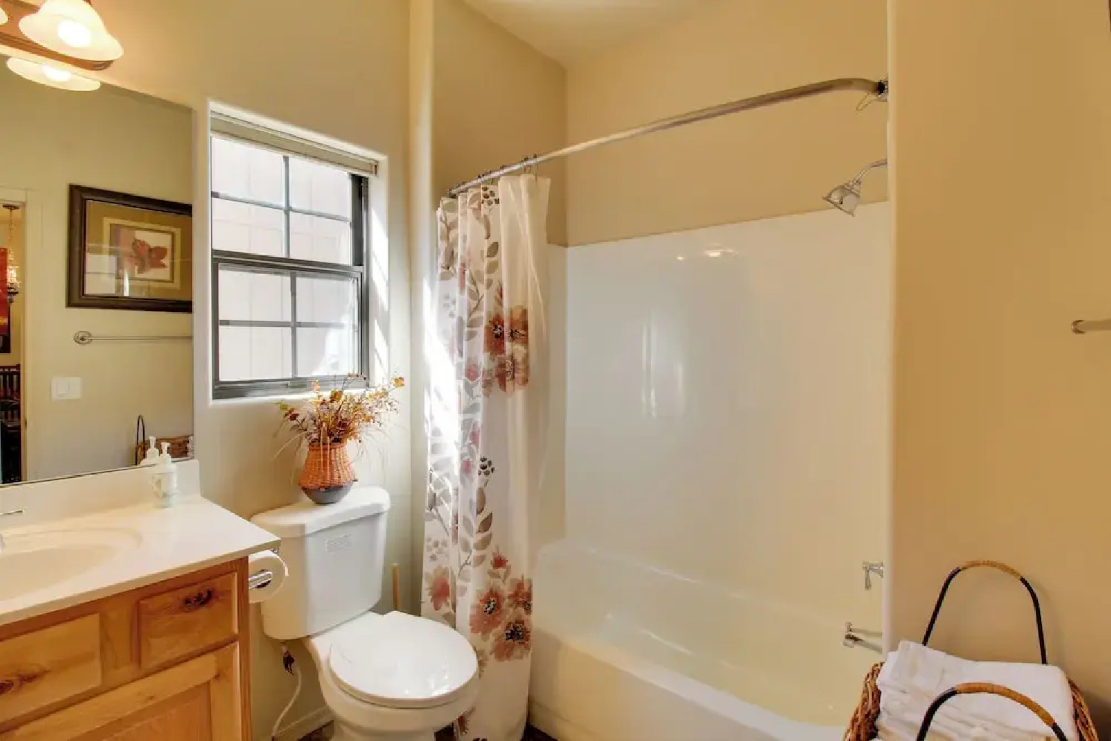 Overgaard Condo w/ Balcony, Near Hiking & Golfing