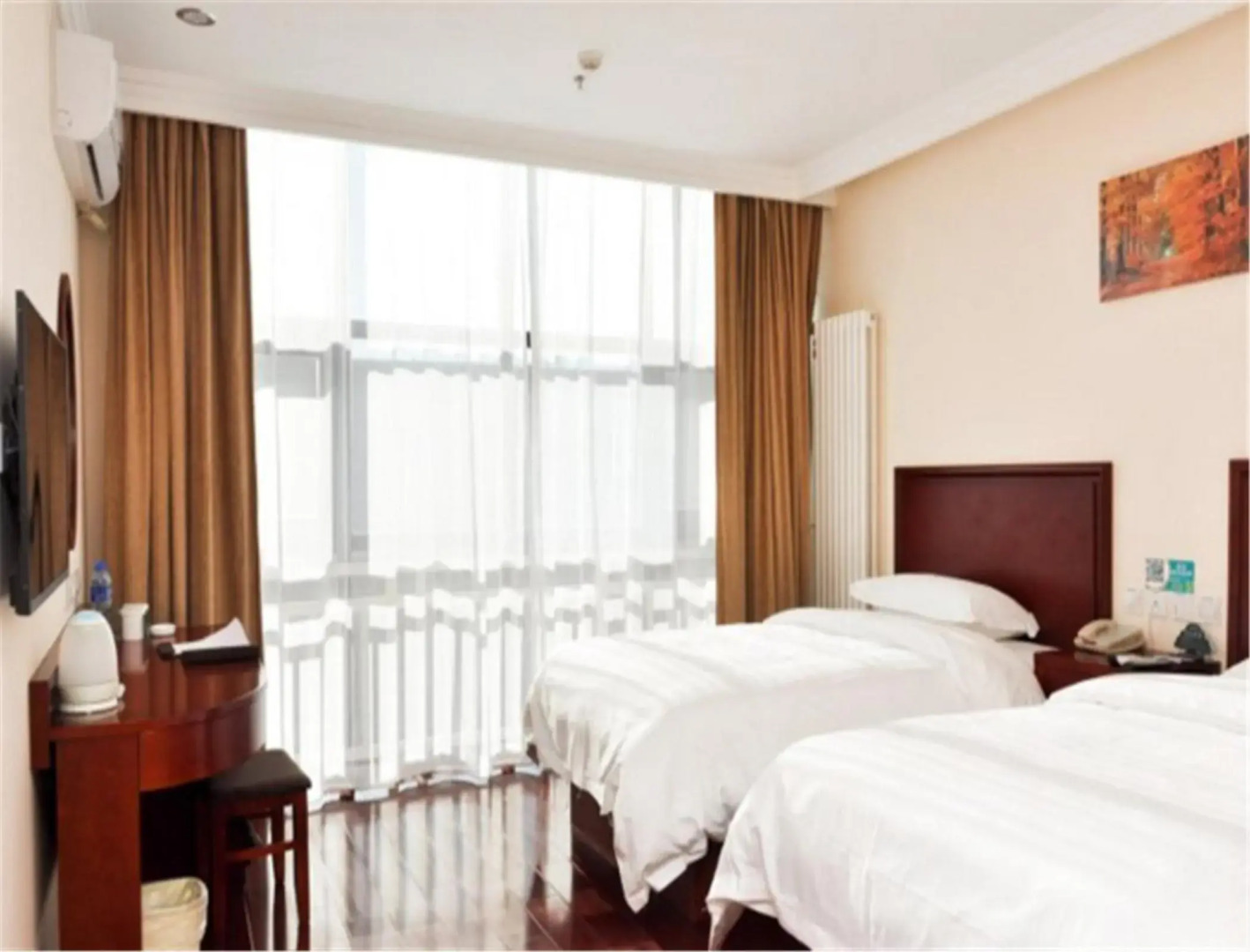 GreenTree Inn Chengde Railway Station Southeast Chengde Century City Business Hotel