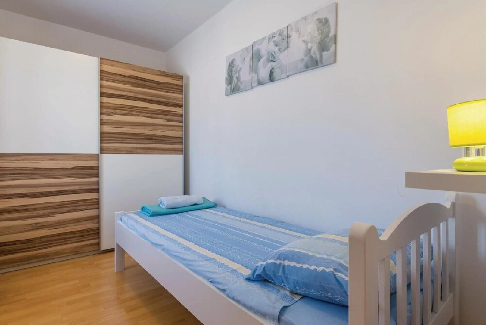 Beautiful Home in Orbanici With Wifi and 3 Bedrooms