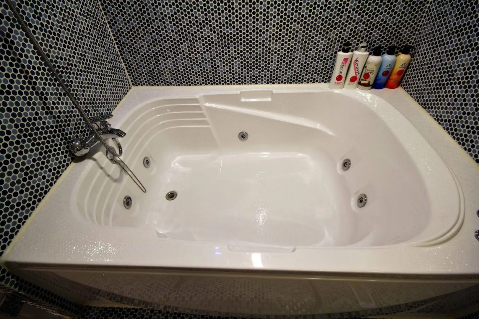 Hotel Yaja Oncheon 1