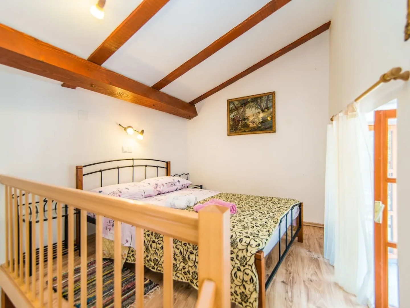 Stone House with Private Pool And Garden in Quiet Place