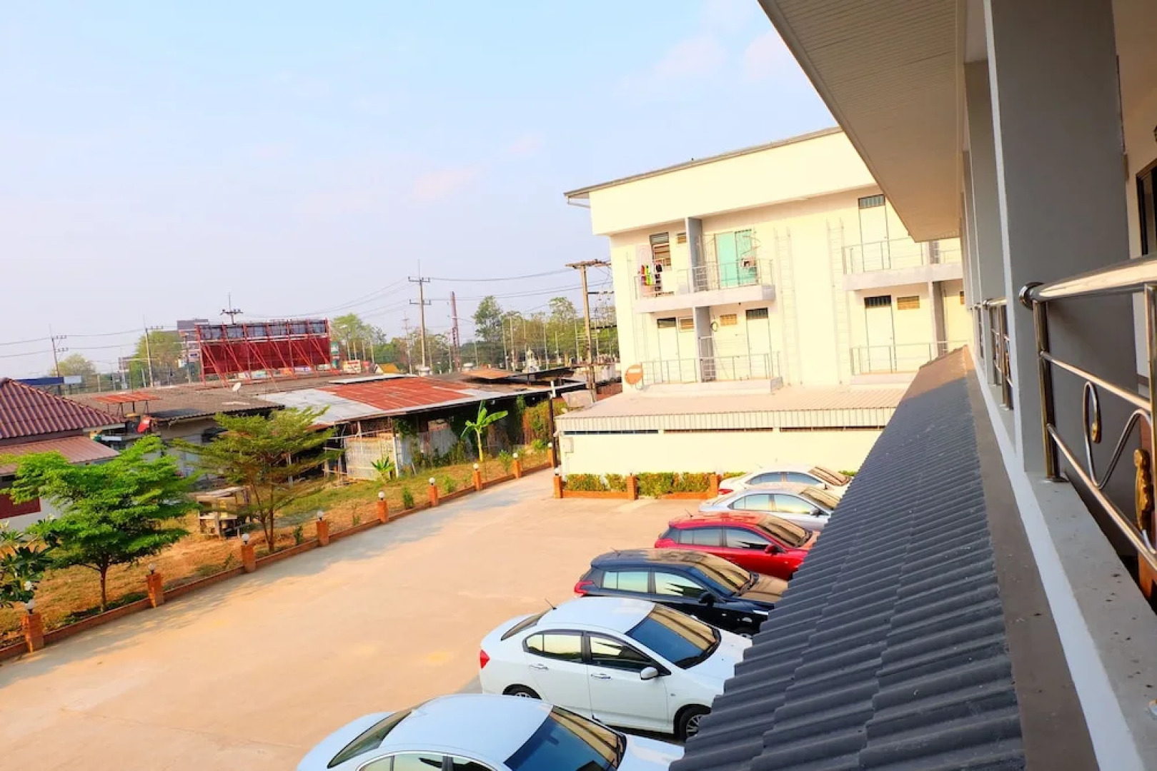 Kamlaithong Apartment