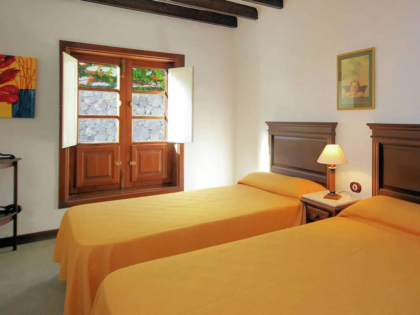 Detached Villa With Communal Swimming Pool Located in the North of Lanzarote