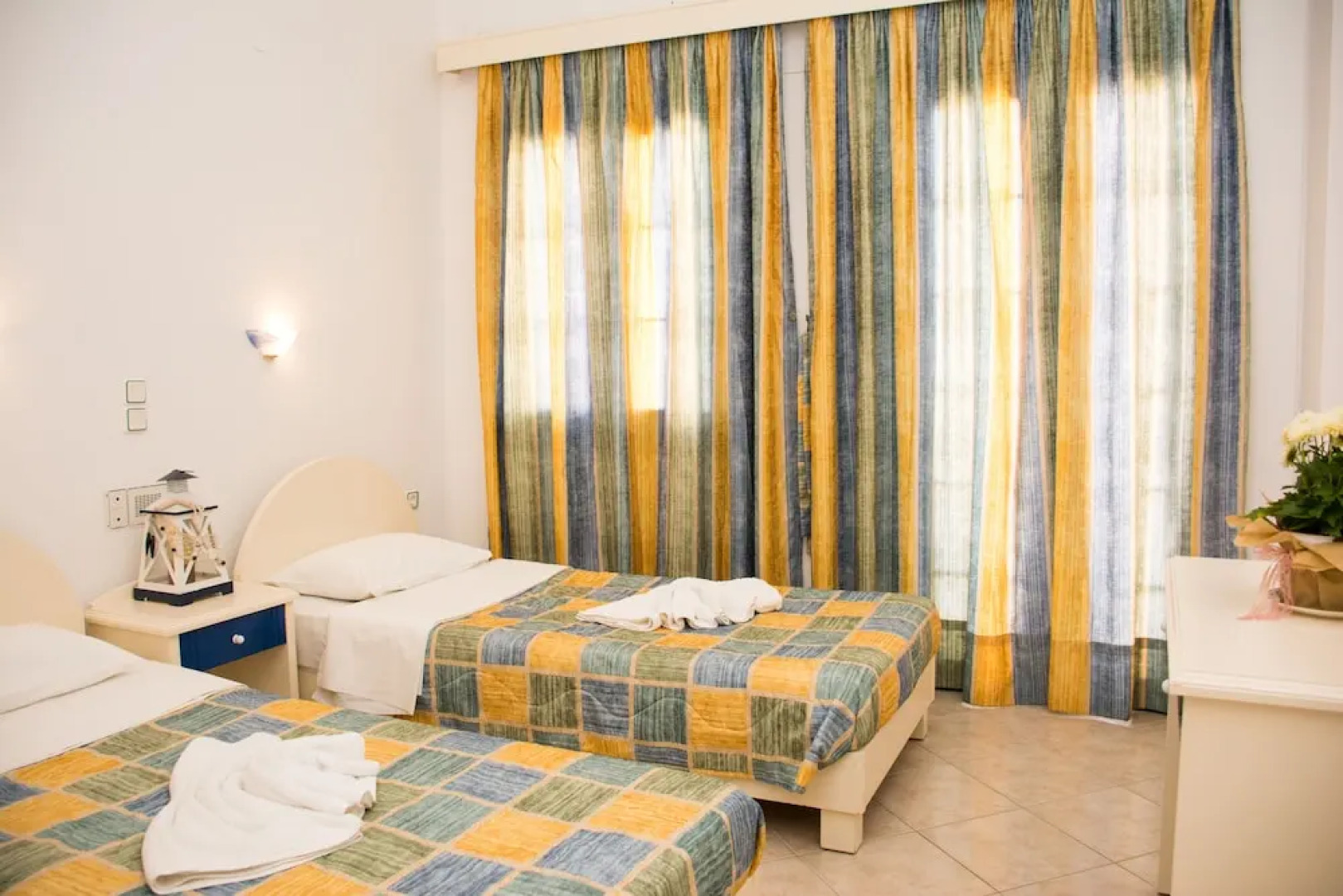 Uncle George Apartments