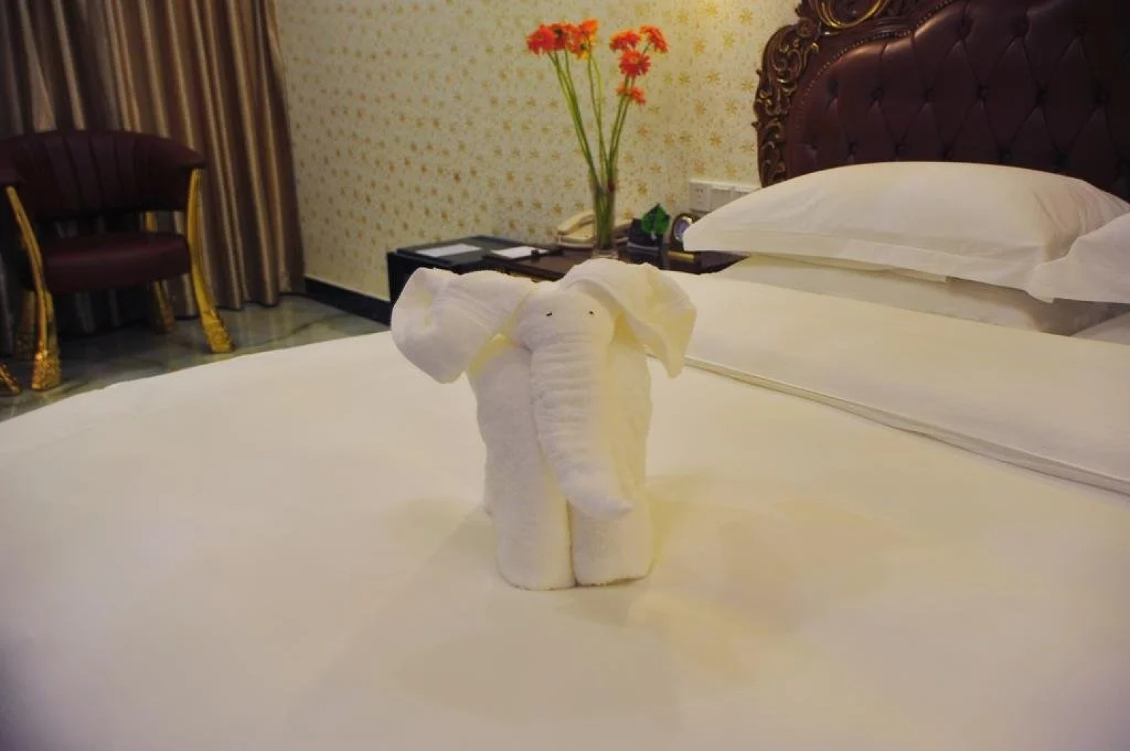 Jiulong Wenquan Hoilday Hotel