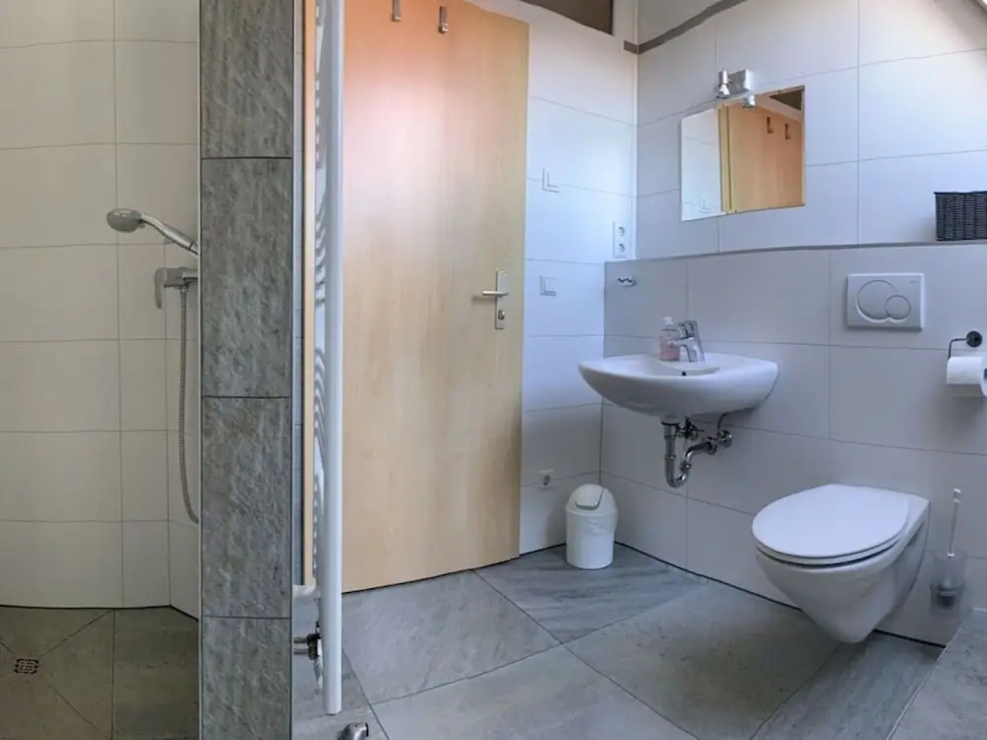 Just Before the Cape, Holiday Home B