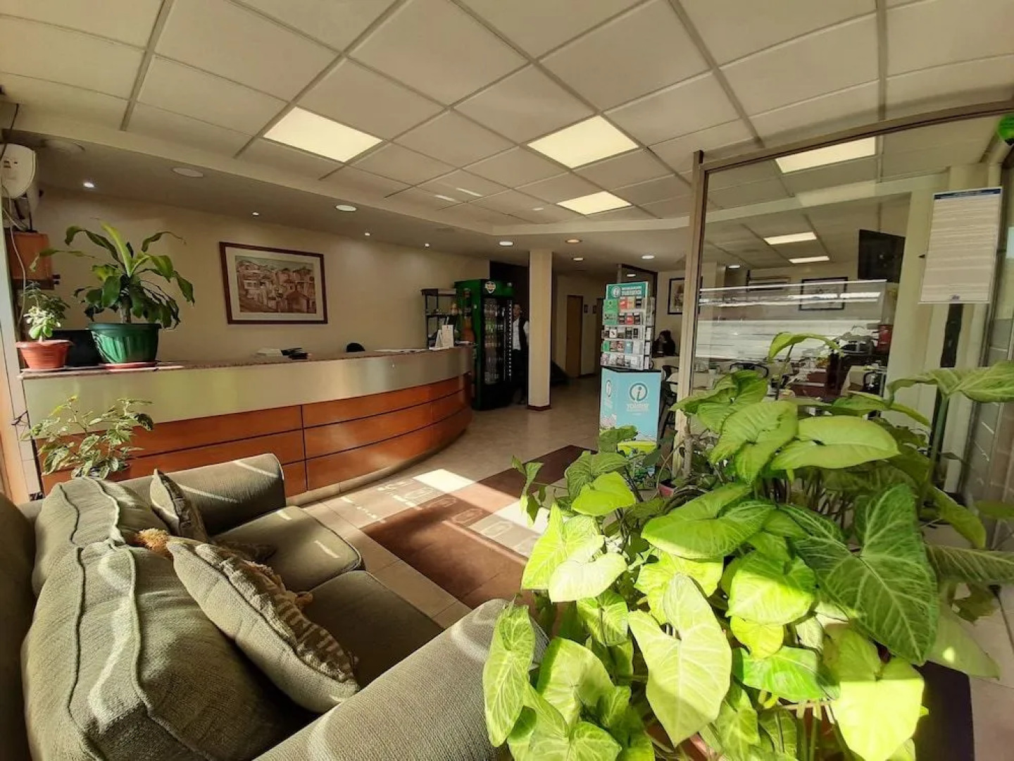 Nativo Hotel y Cafeteria