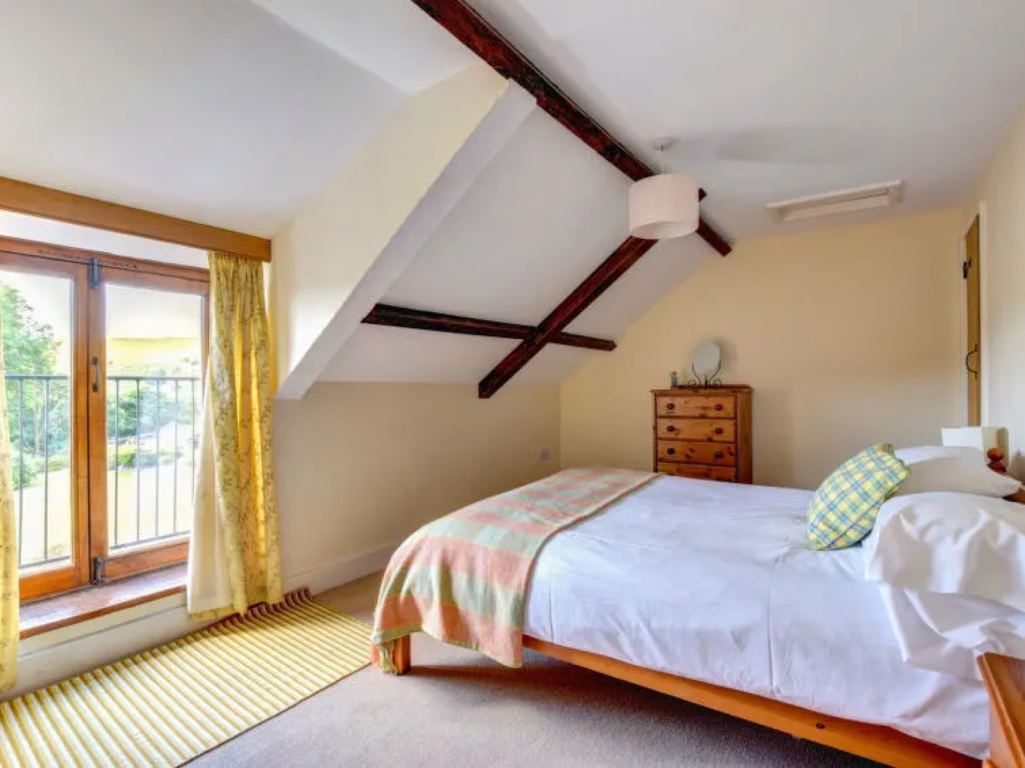 Holiday Home Y Barcud Coch