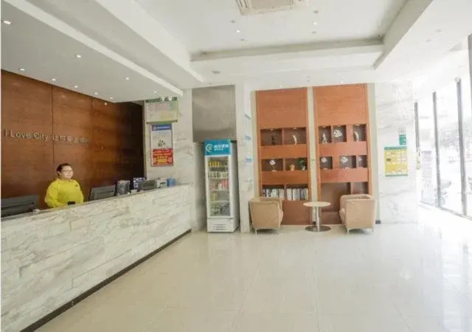 City Comfort Inn Hotel (Fangchenggang Xinggang Avenue)