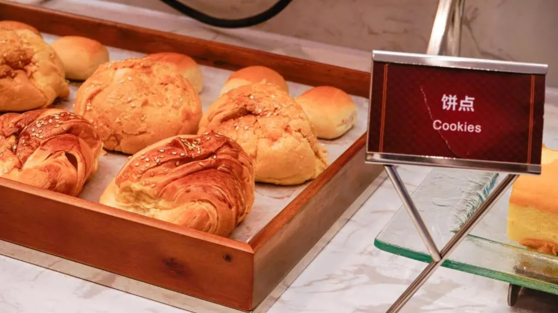 Paco Hotel Tiyuxilu Metro Guangzhou-Free Shuttle Bus during Canton Fair