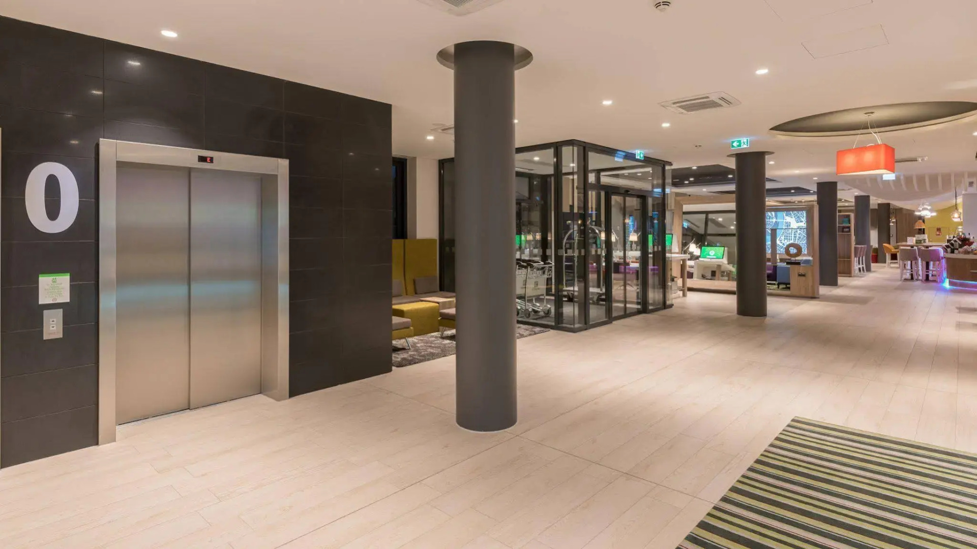 Holiday Inn Dusseldorf City Toulouser Allee by IHG