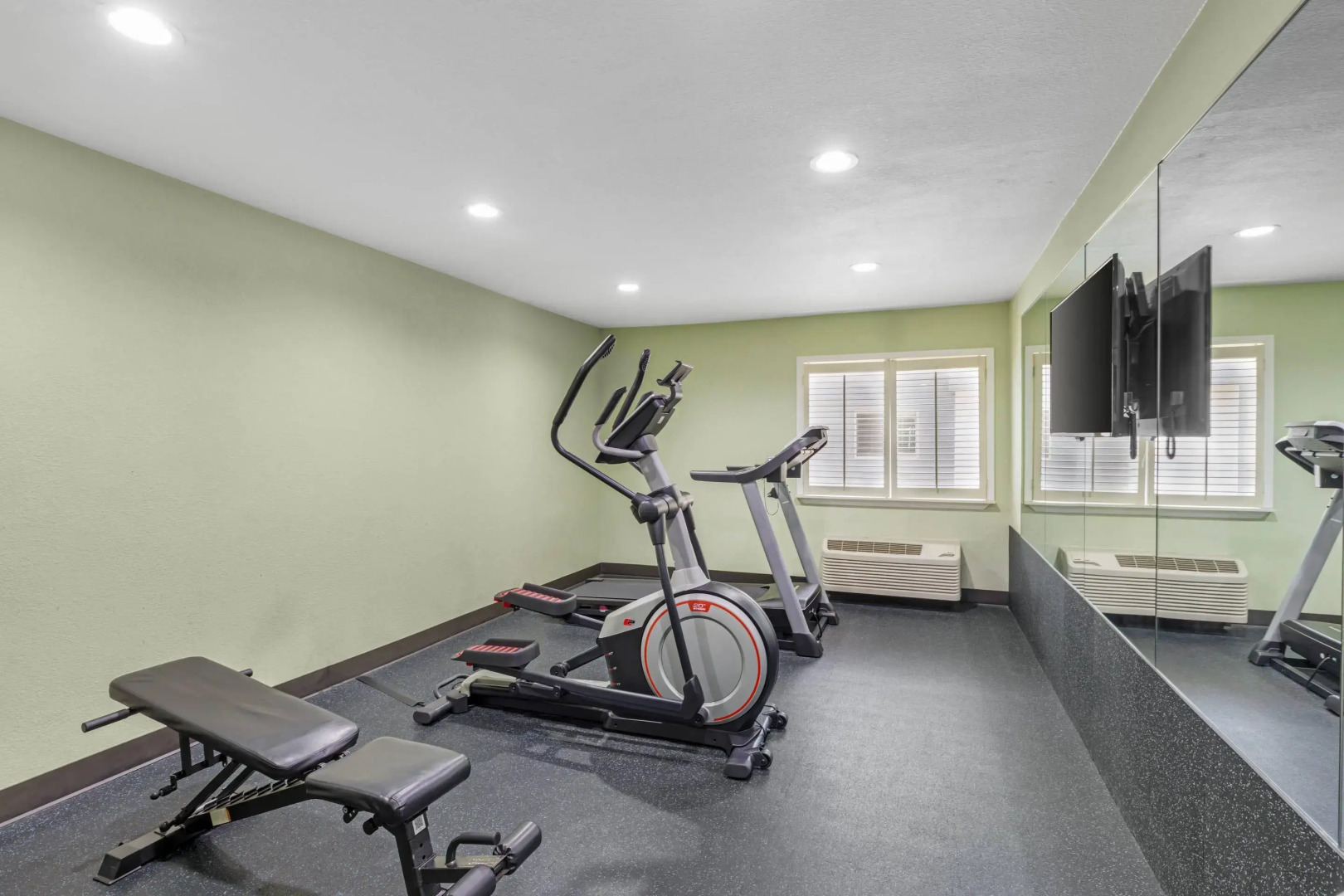 Quality Inn & Suites Plano East - Richardson