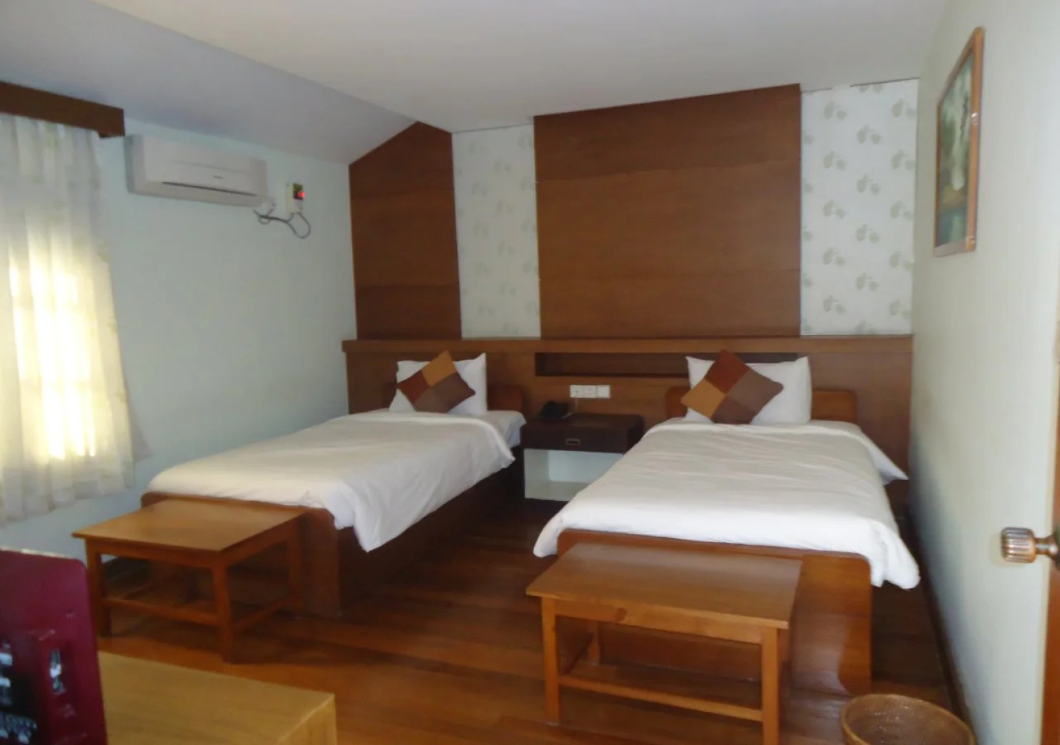 Paradise Hotel Nyaung Shwe