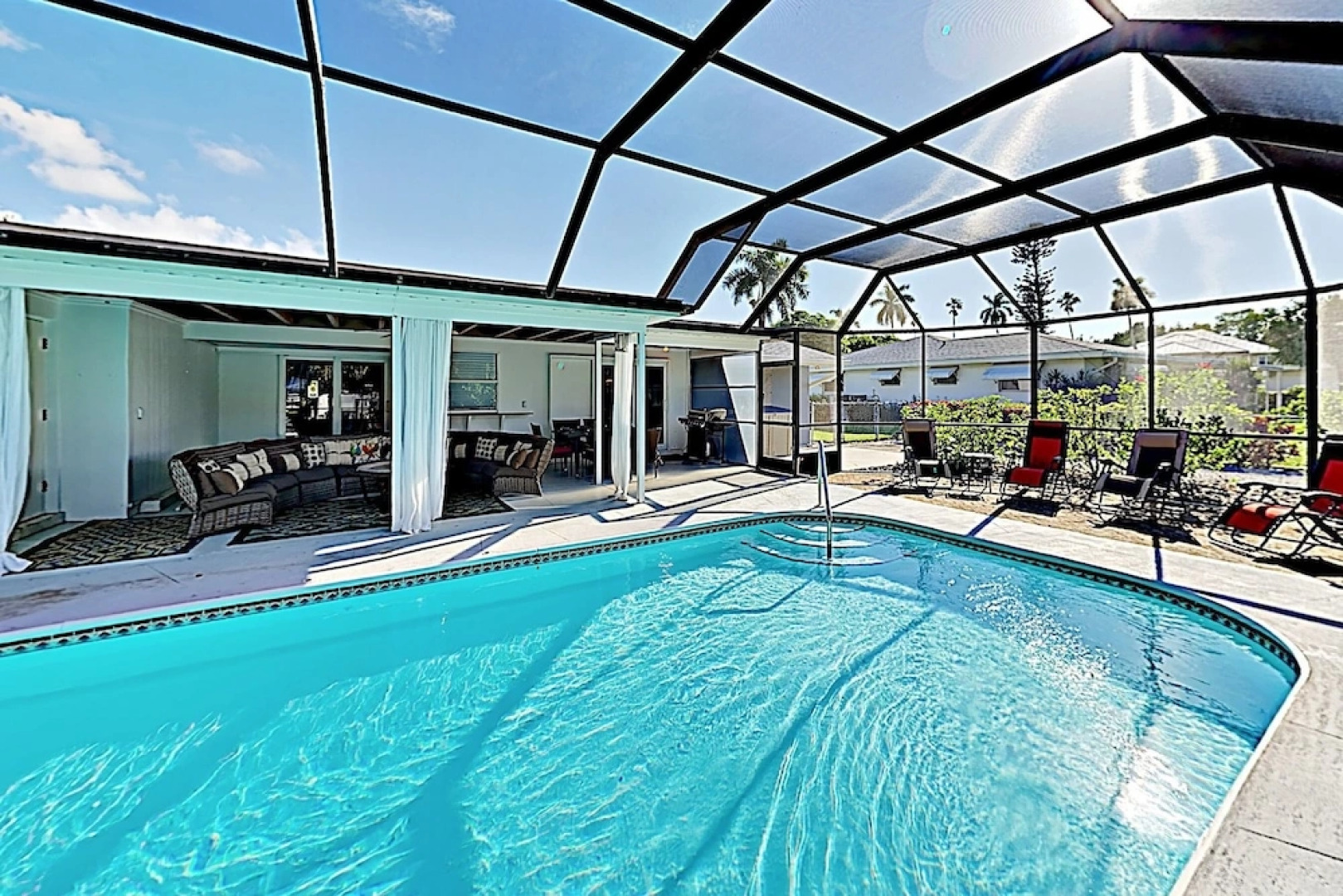 12722 Chatham Dr Home