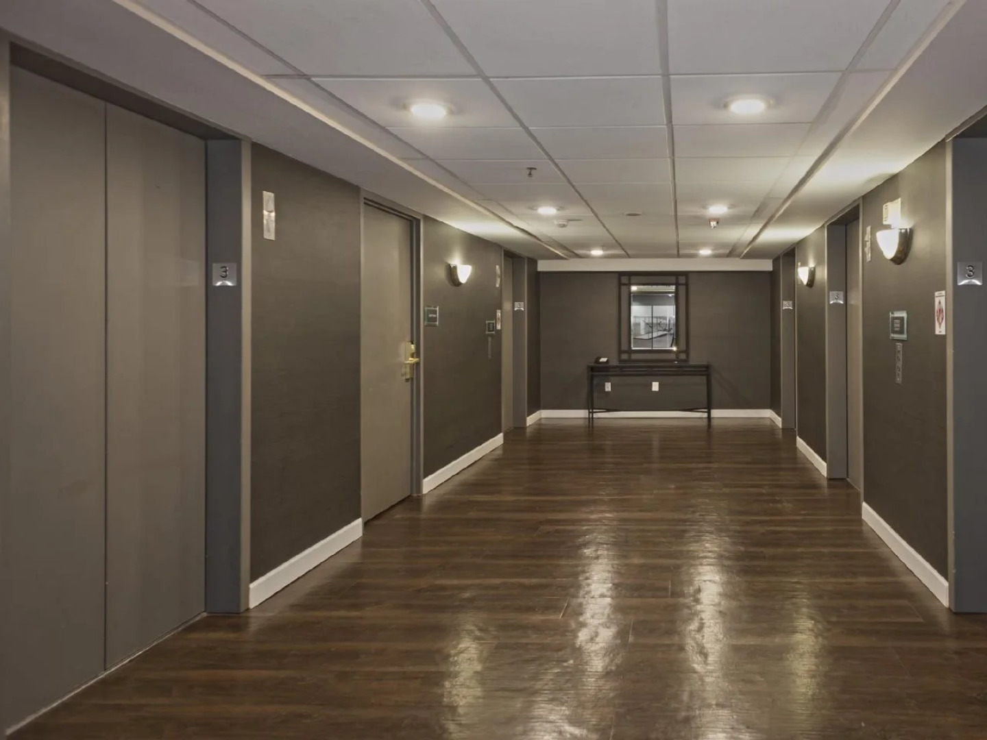 Crowne Plaza Suites MSP Airport - Mall of America by IHG