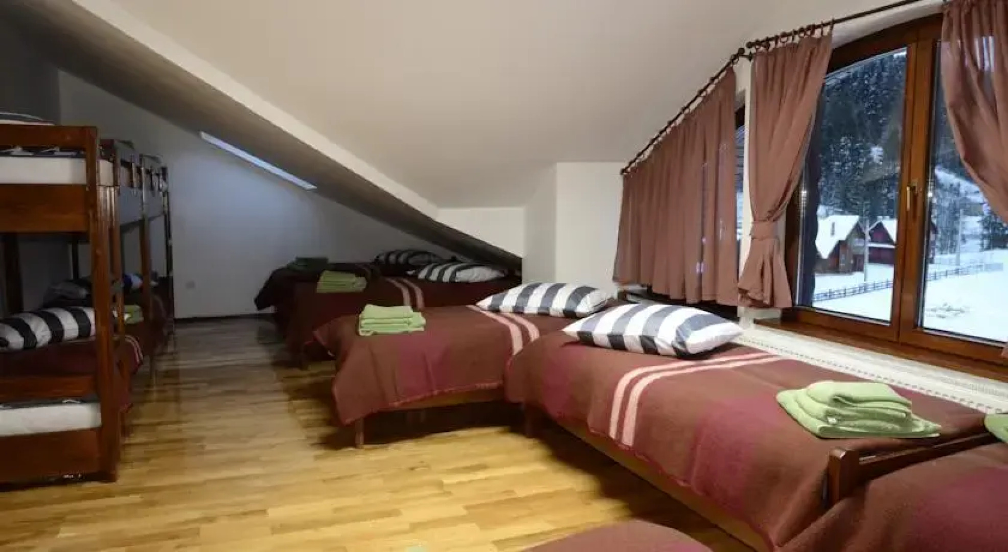 Pensiunea Roua de Munte