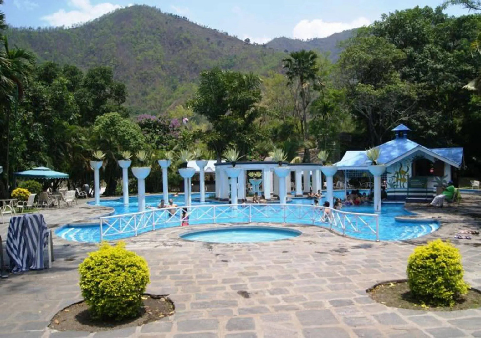 Riverside Spring Resort