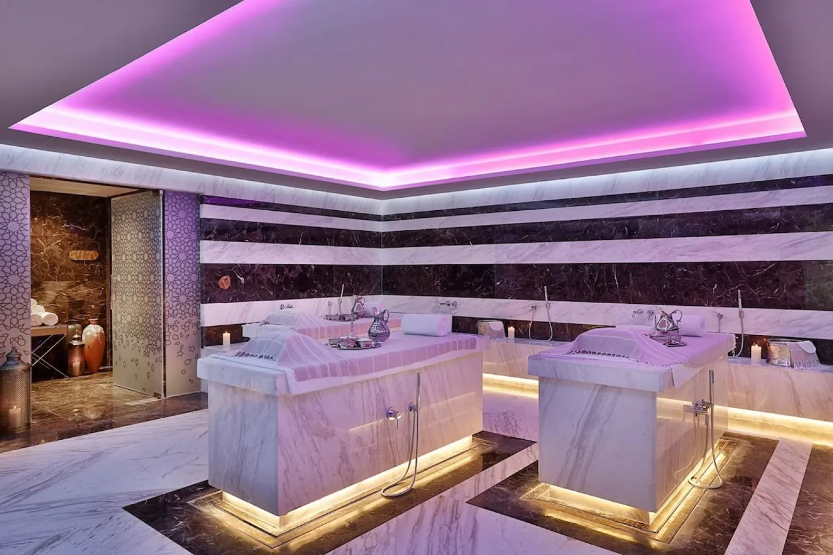 Отель Marriott Resort Palm Jumeirah