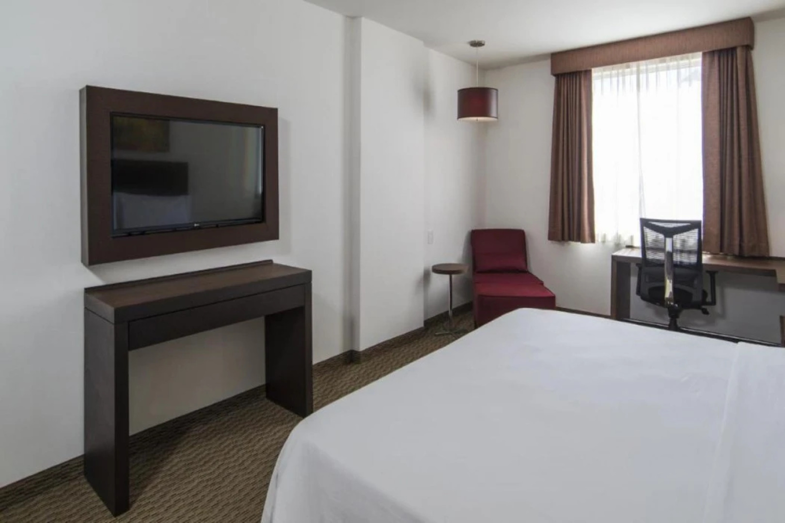 Holiday Inn Express Guadalajara Autónoma