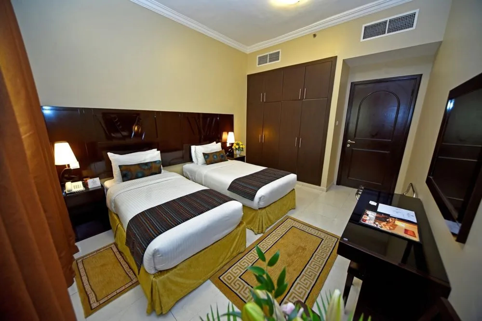 Emirates Stars Hotel Apartments Dubai