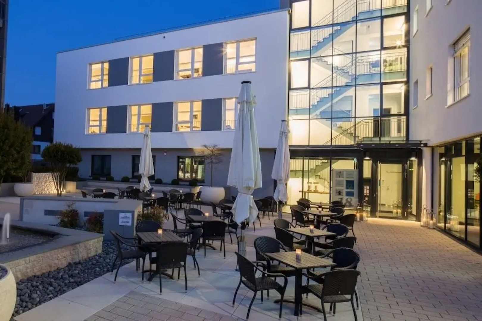 Hotel LOGIS First Class Business Suites