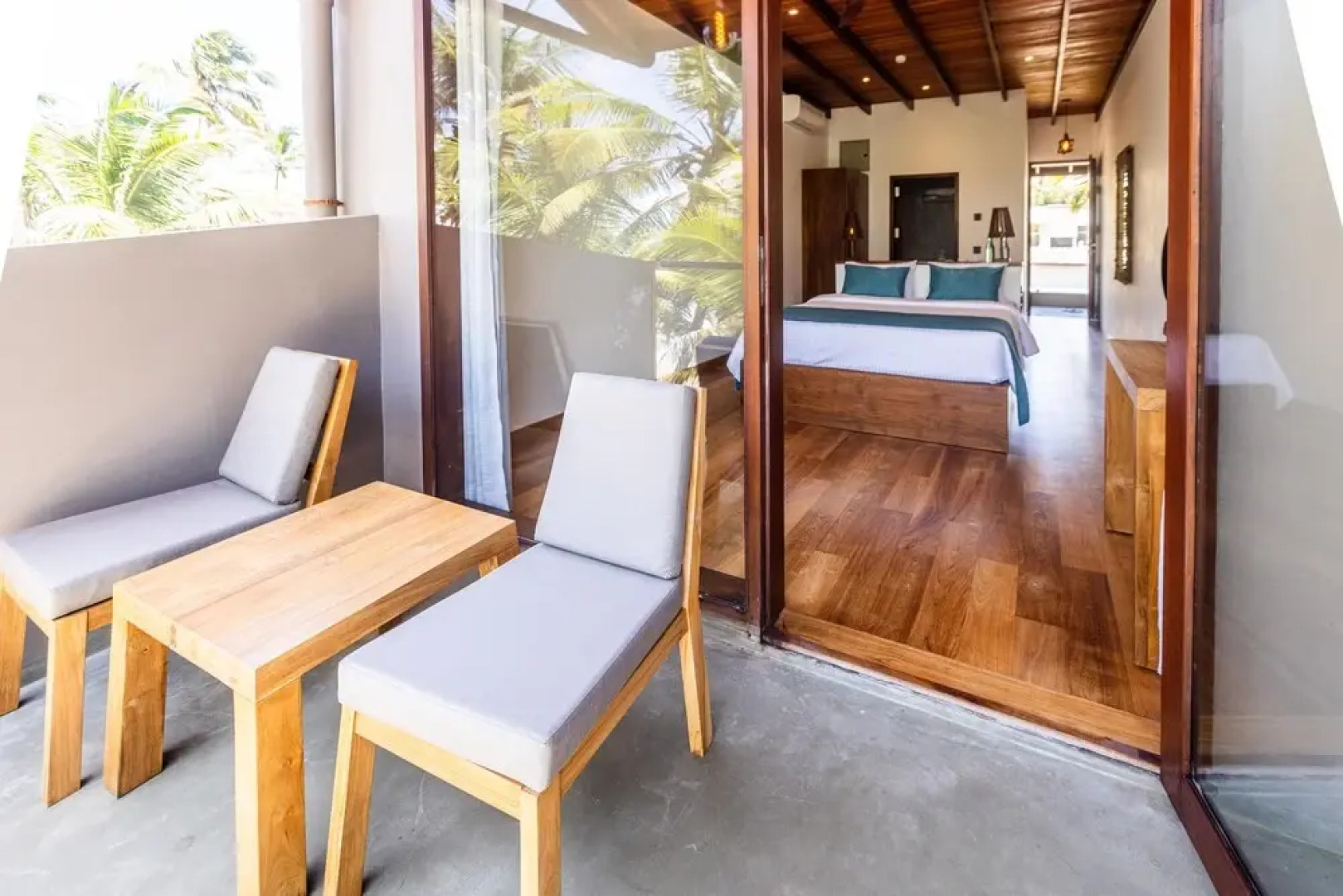 BK Beach Boutique Hotel - Hikkaduwa