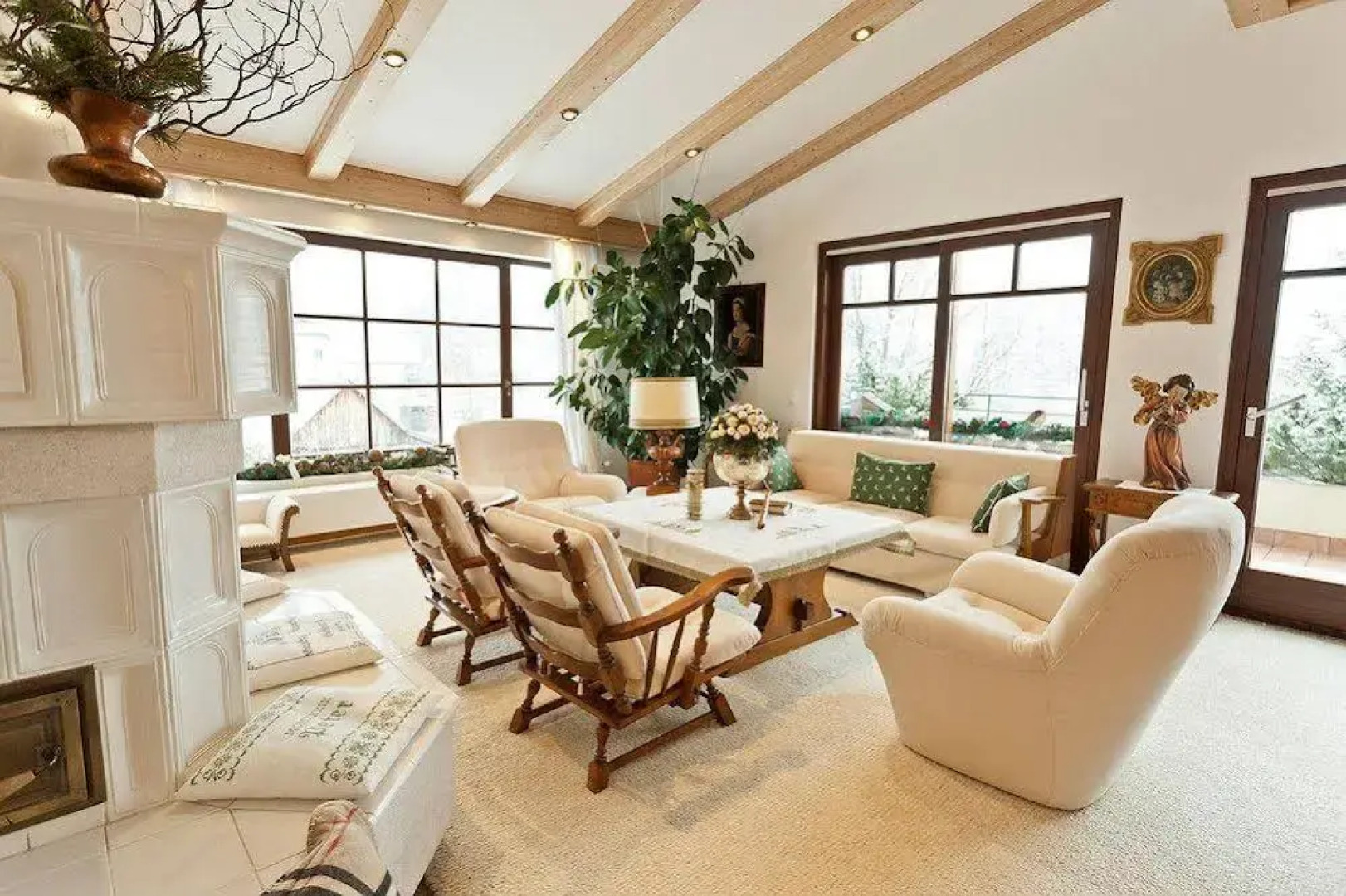 Dietrichsteinerhof Apartments & Rooms