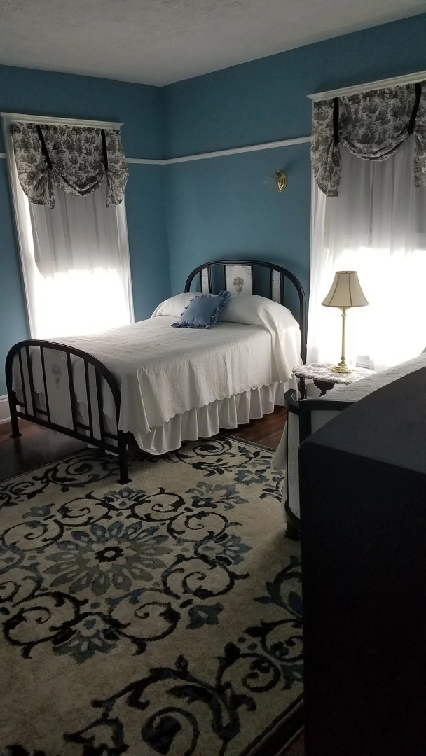 The Old Victorian Inn