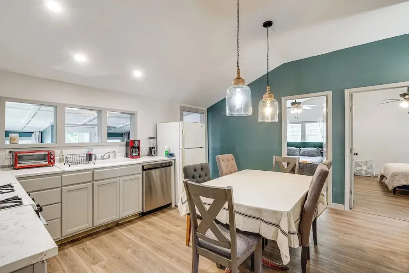 Steps to Water: Lake of the Ozarks Getaway