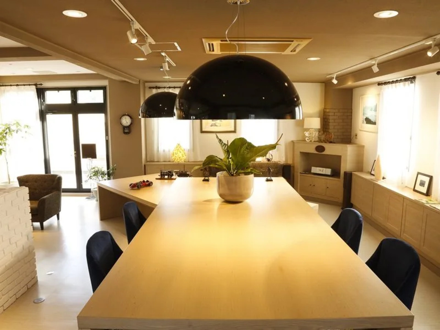 Bishoku no Kakurega Provence