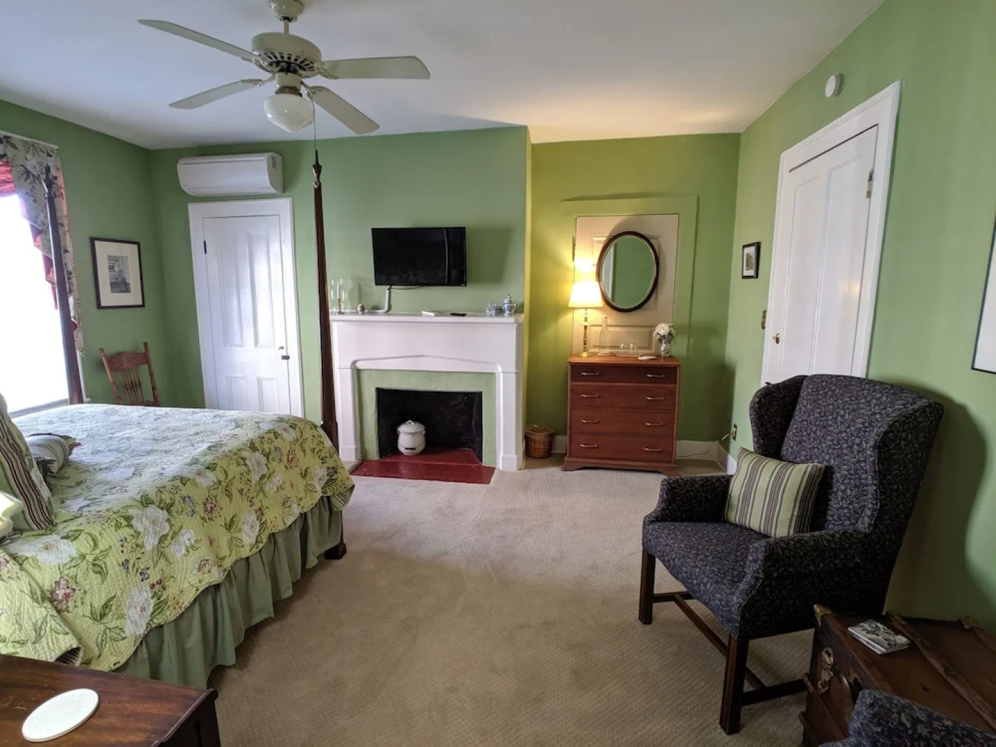 Benjamin Ellis House Bed & Breakfast