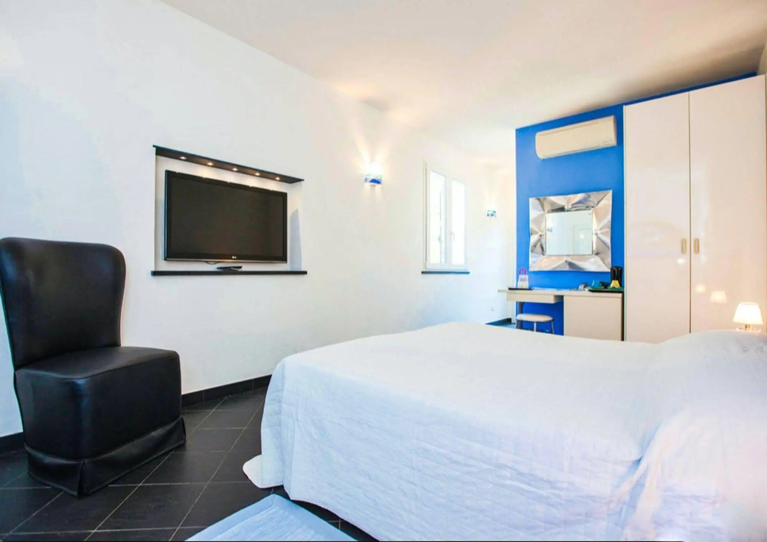 Cinqueterre Residence