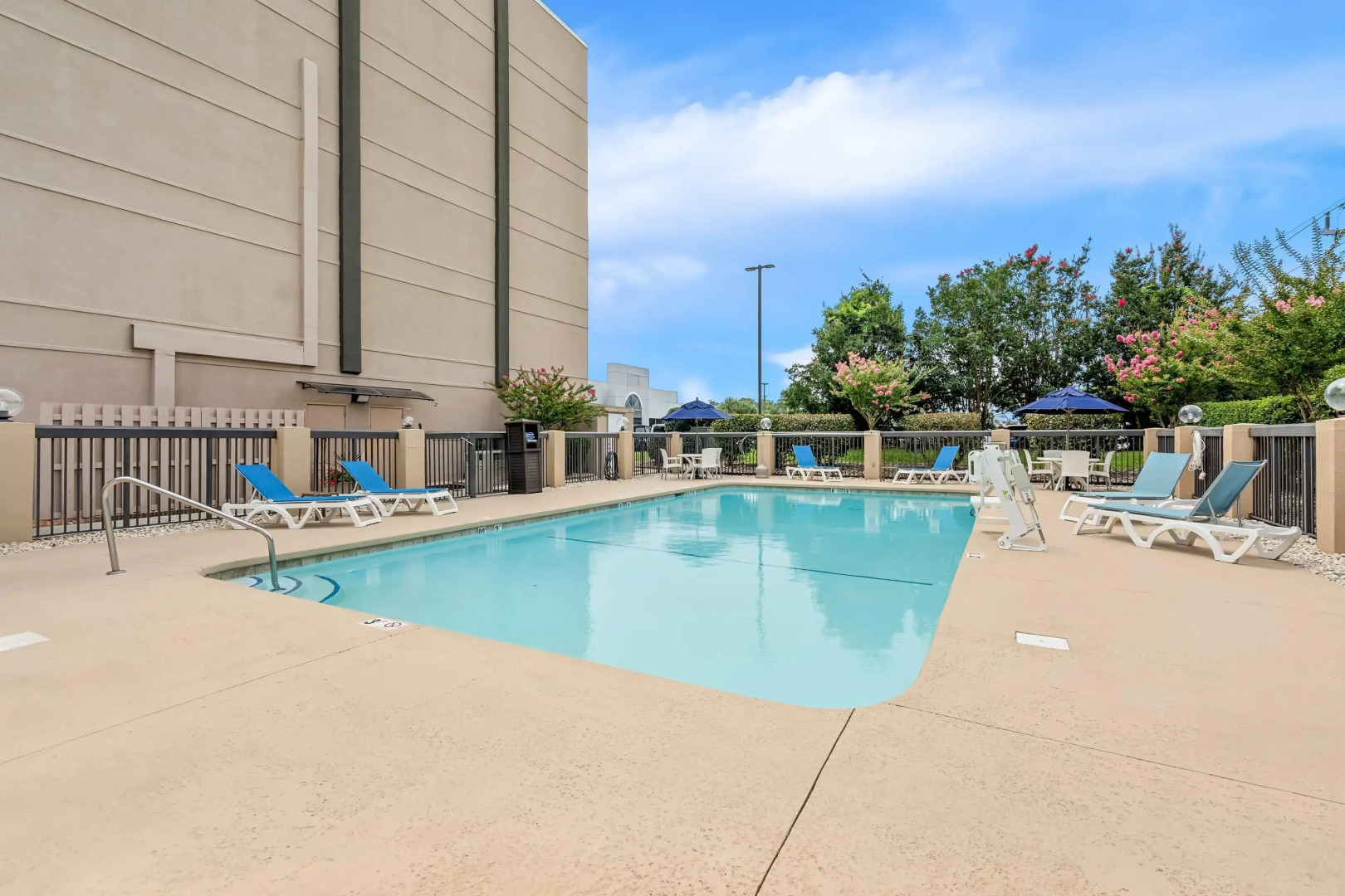 Comfort Inn University