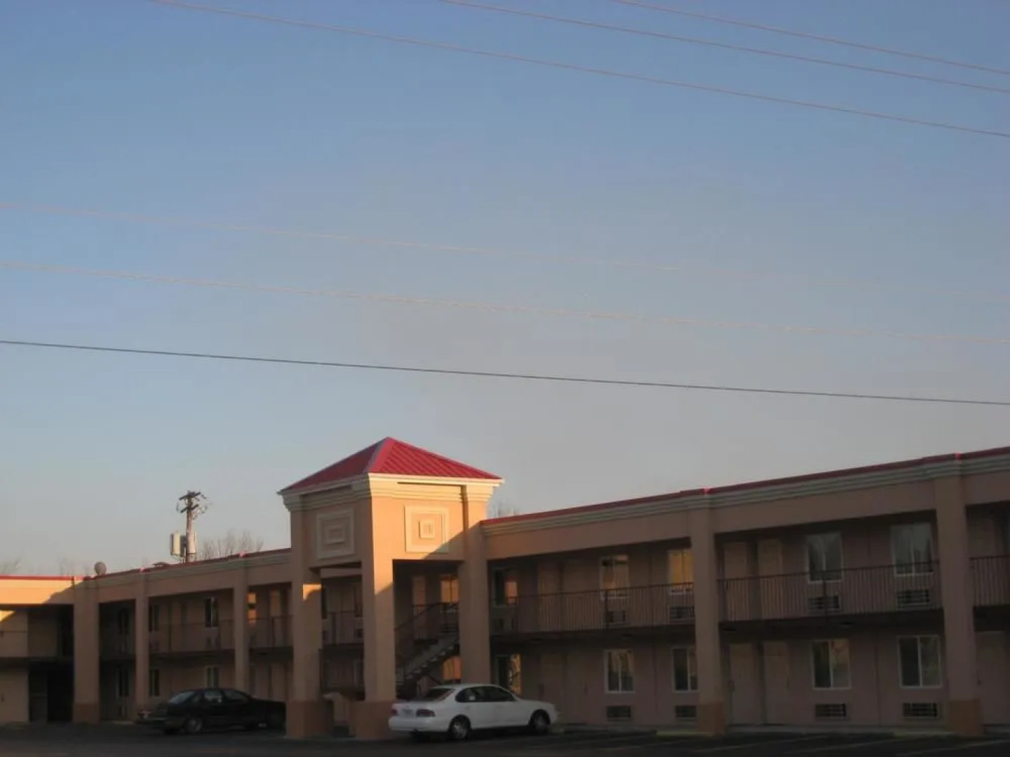 Sands Central Inn Hot Springs