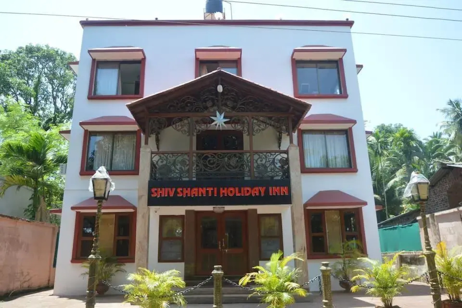 Shiv Shanti Holiday Inn