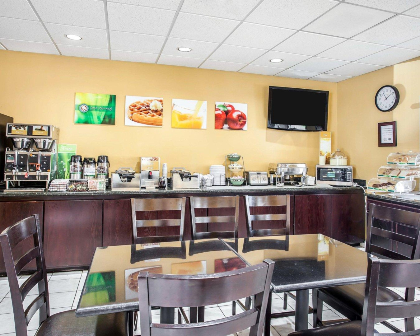 Quality Inn Grand Suites Bellingham