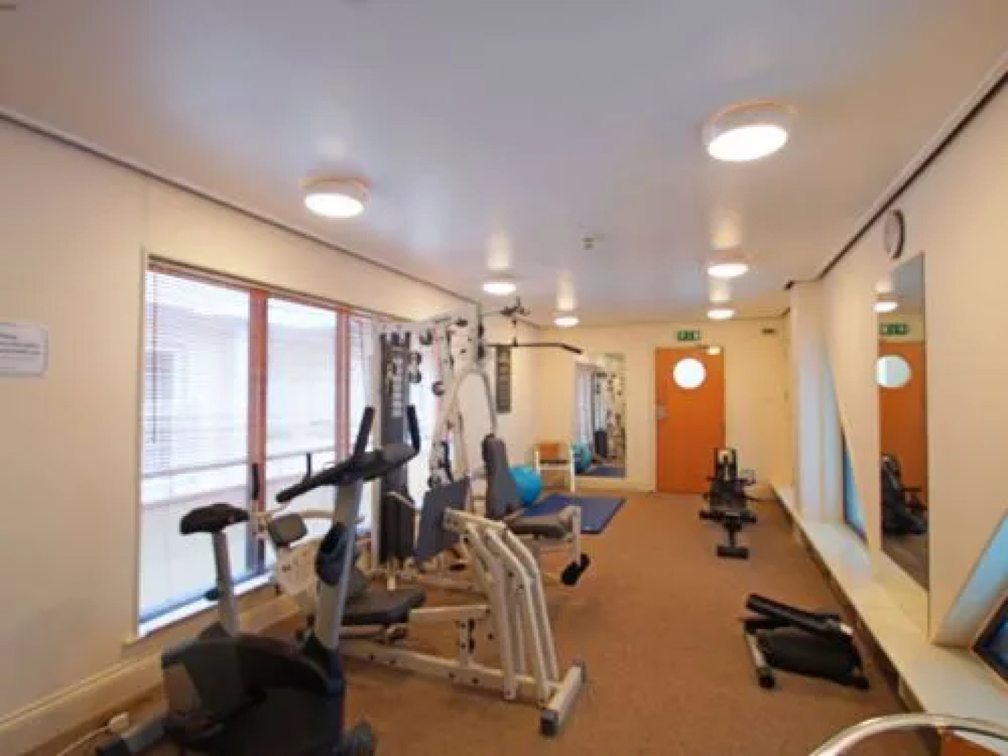 House Erren Trins 19928