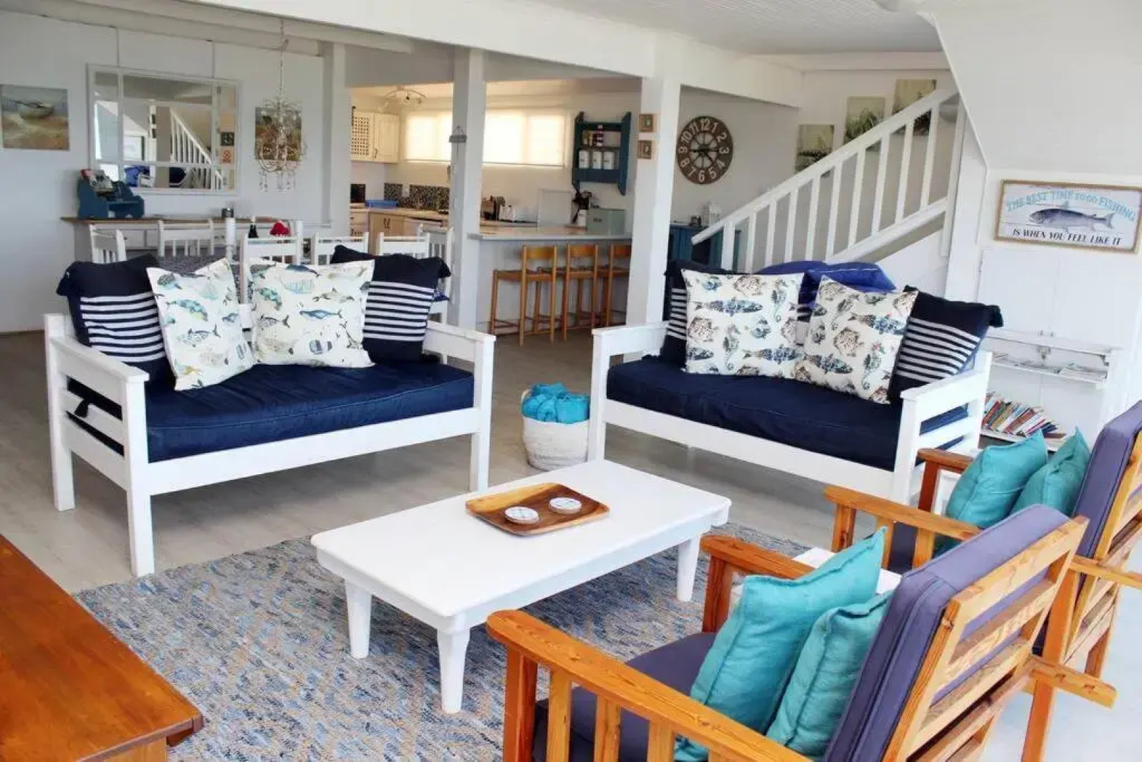 Baby Whale Bliss - Beachfront House